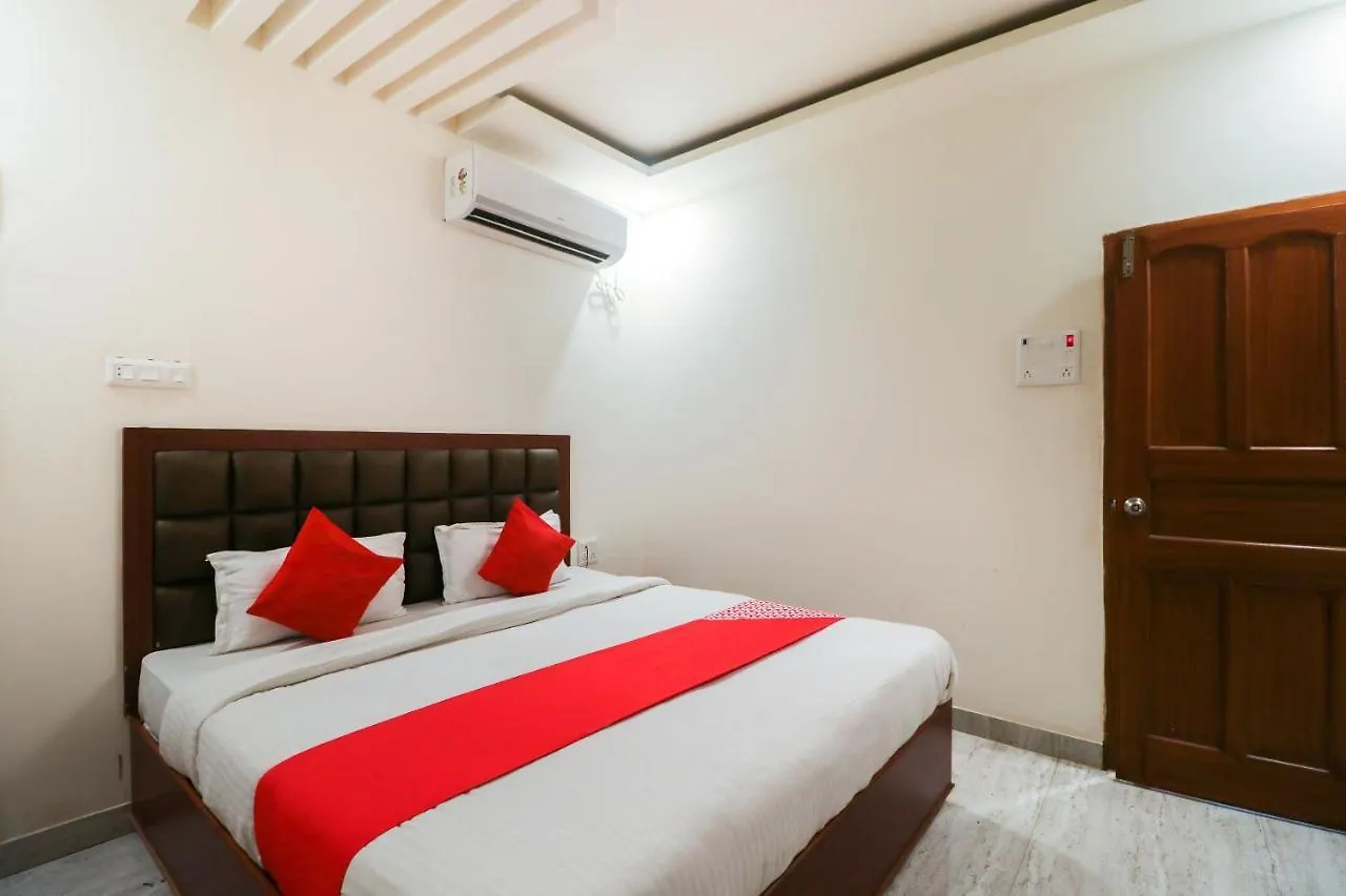 Oyo 37453 Mahi In Hotel Varanasi